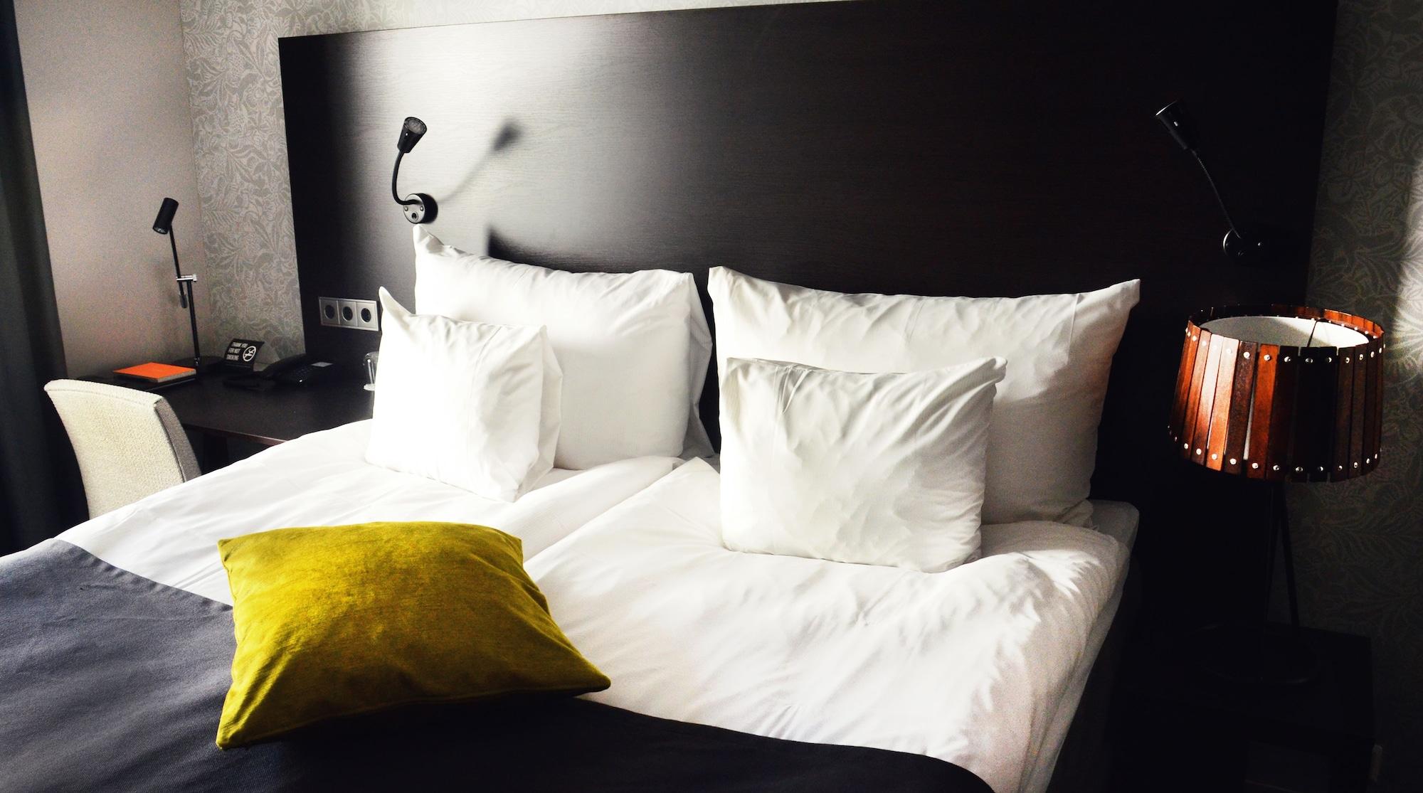 קארלסטאד Home Hotel Plaza מראה חיצוני תמונה
