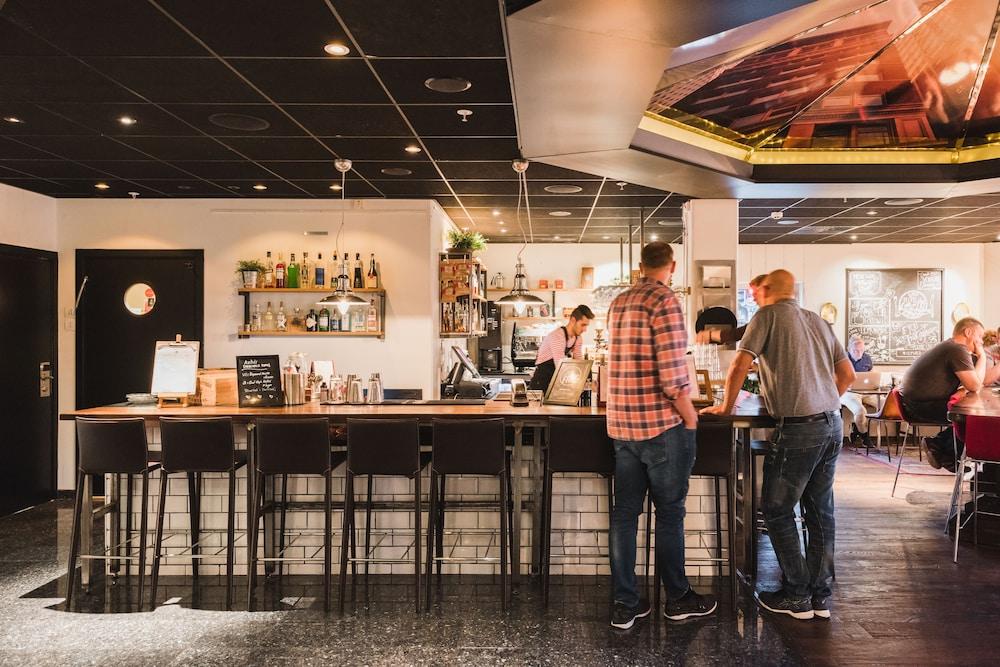 קארלסטאד Home Hotel Plaza מראה חיצוני תמונה