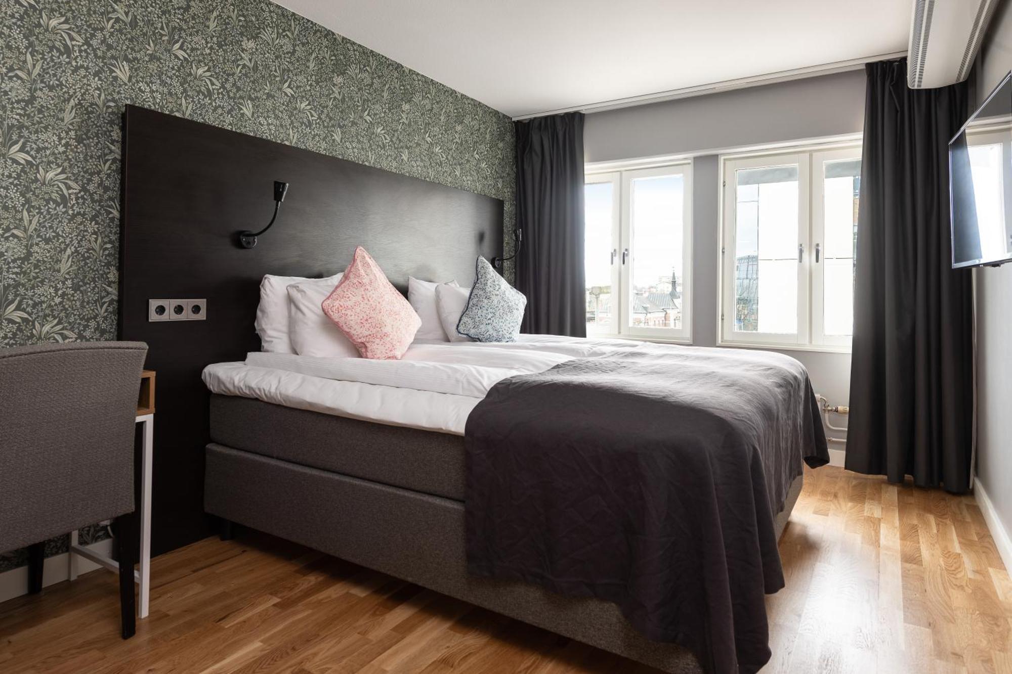 קארלסטאד Home Hotel Plaza מראה חיצוני תמונה